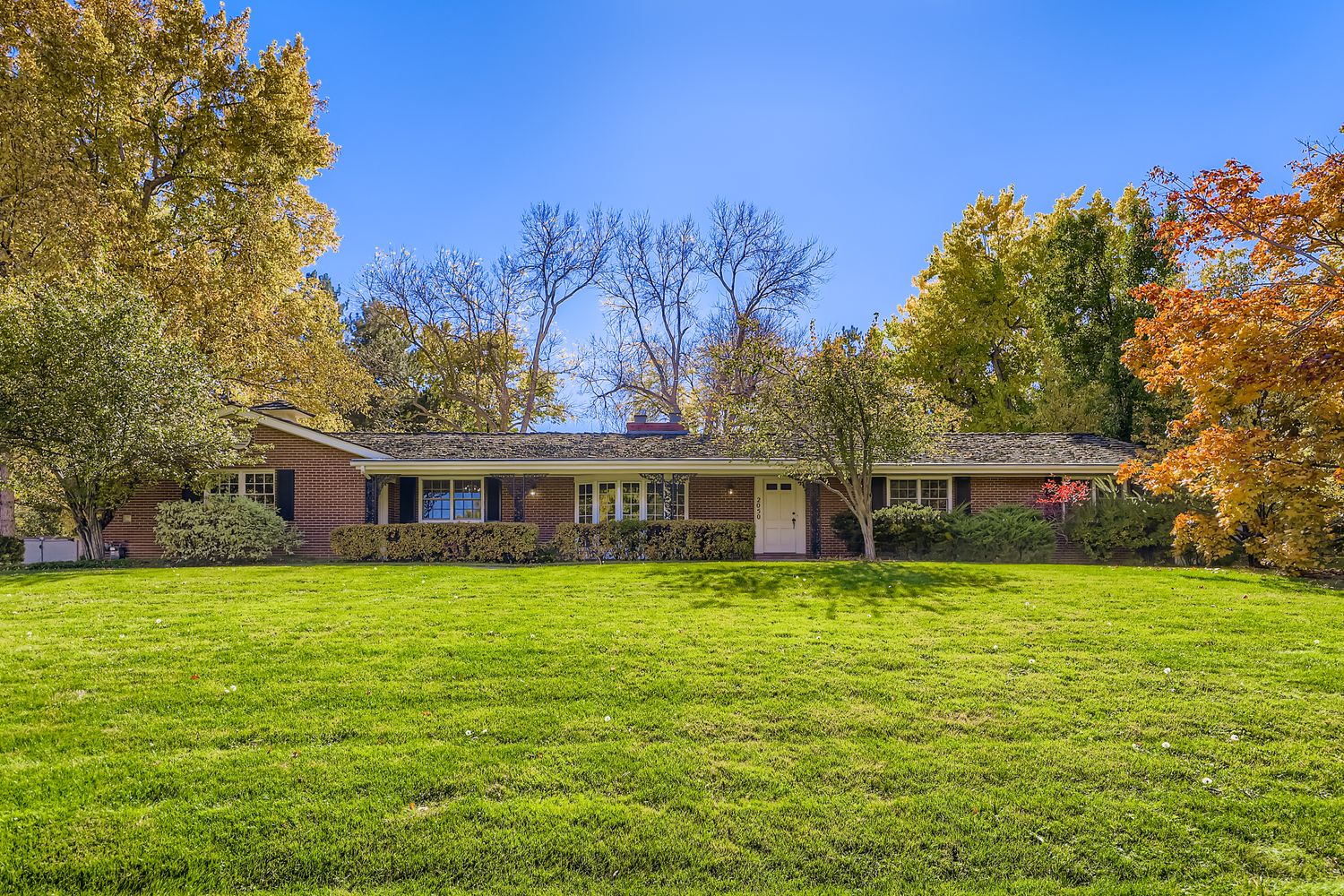 3 Bedroom Greenwood Village Ranch with Serene, Outdoor Oasis!