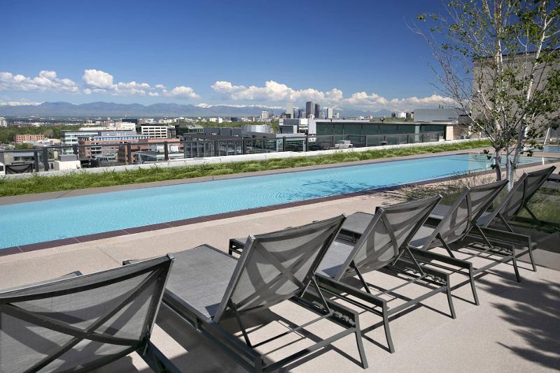 Steele Creek Luxury, highrise apartments in Cherry Creek North